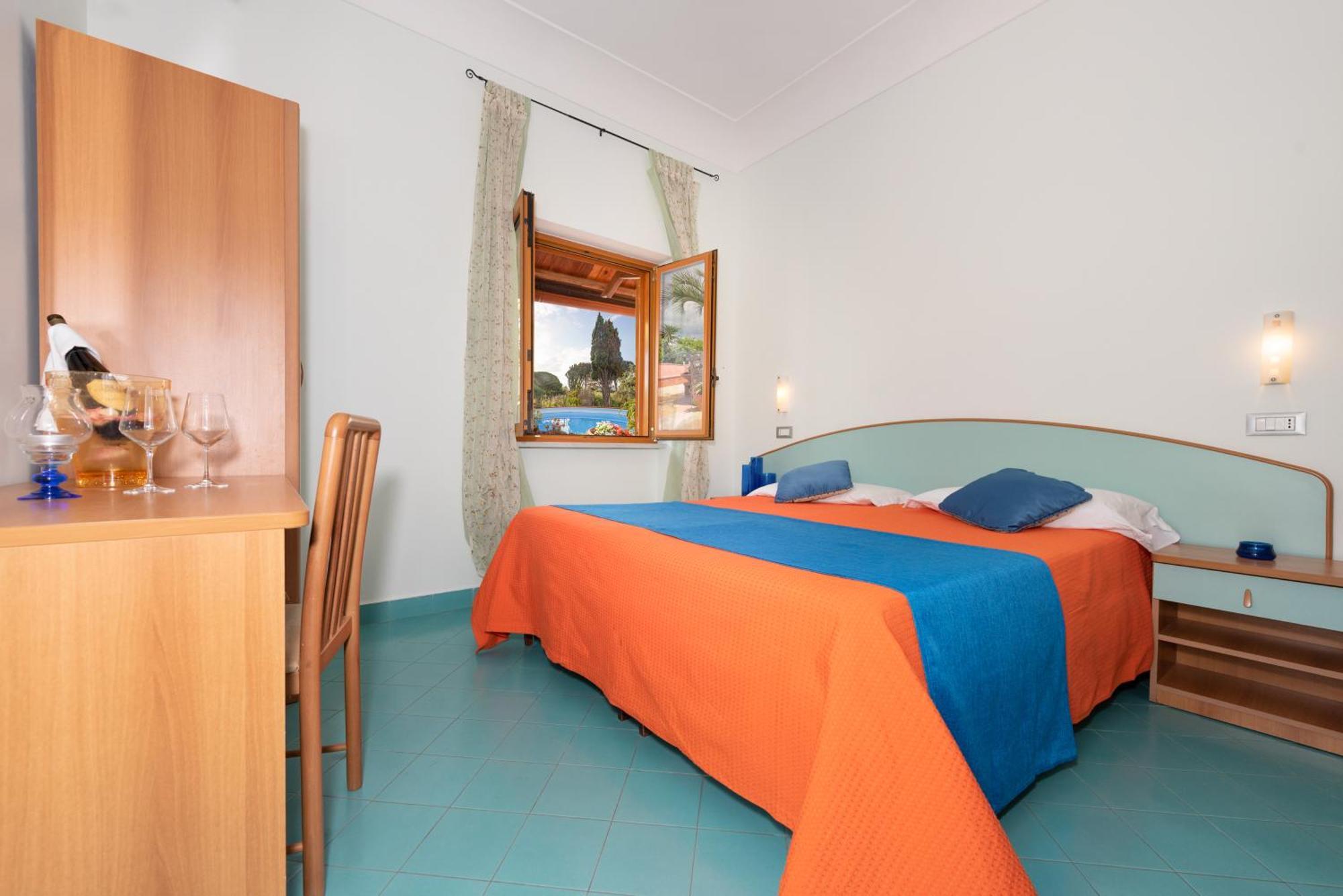 Hotel Villa Sirena Sant'Angelo  Eksteriør billede