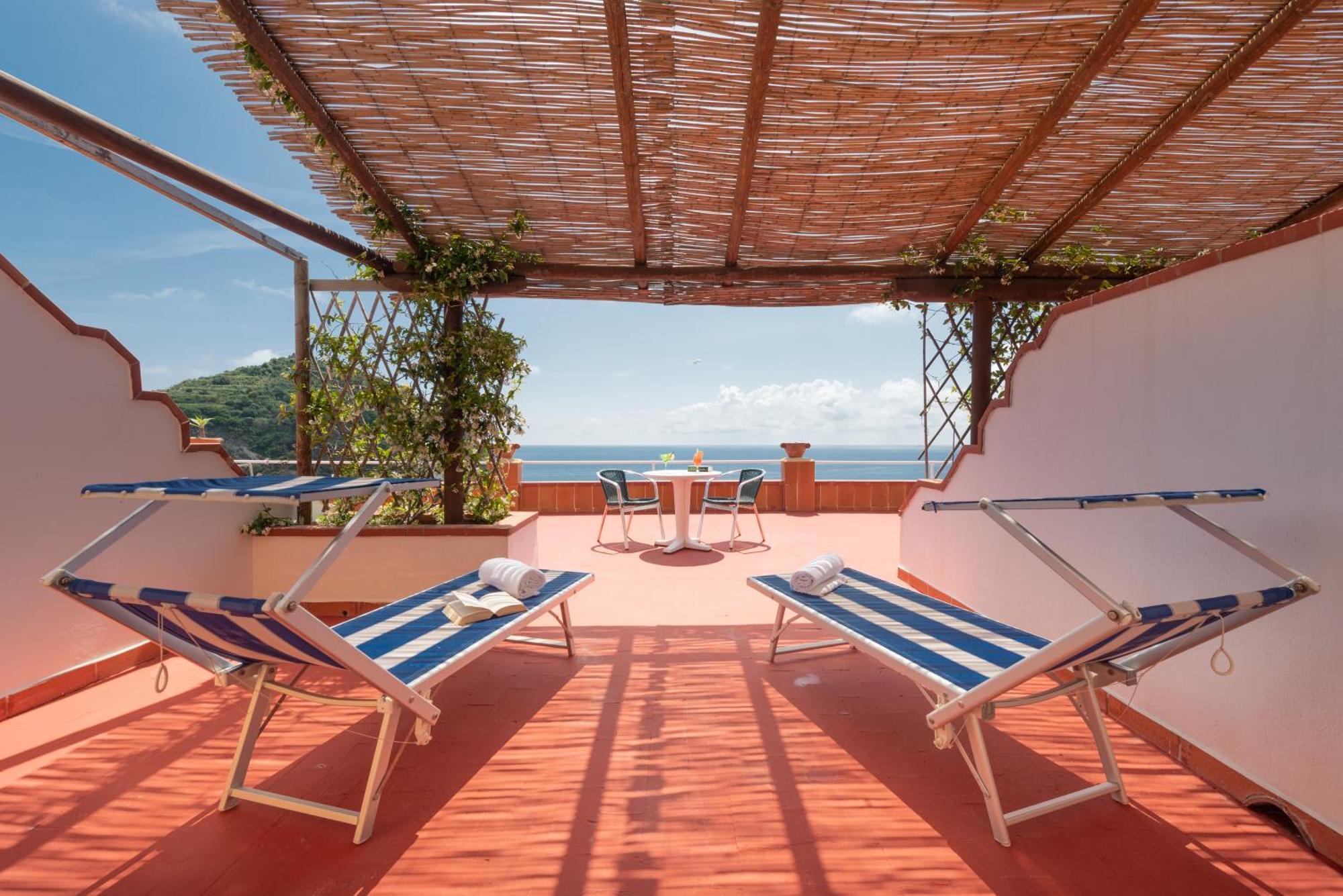 Hotel Villa Sirena Sant'Angelo  Eksteriør billede