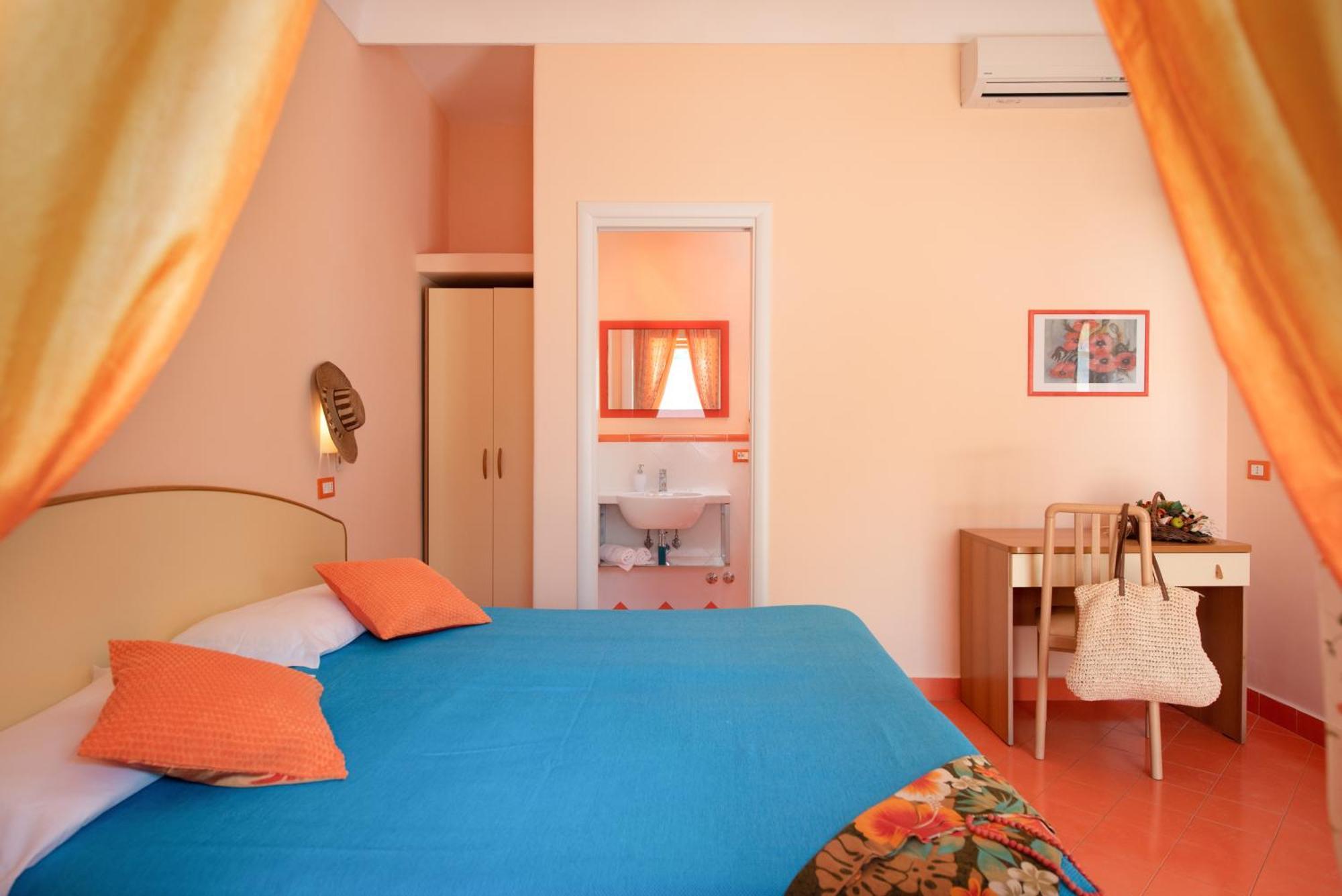 Hotel Villa Sirena Sant'Angelo  Eksteriør billede
