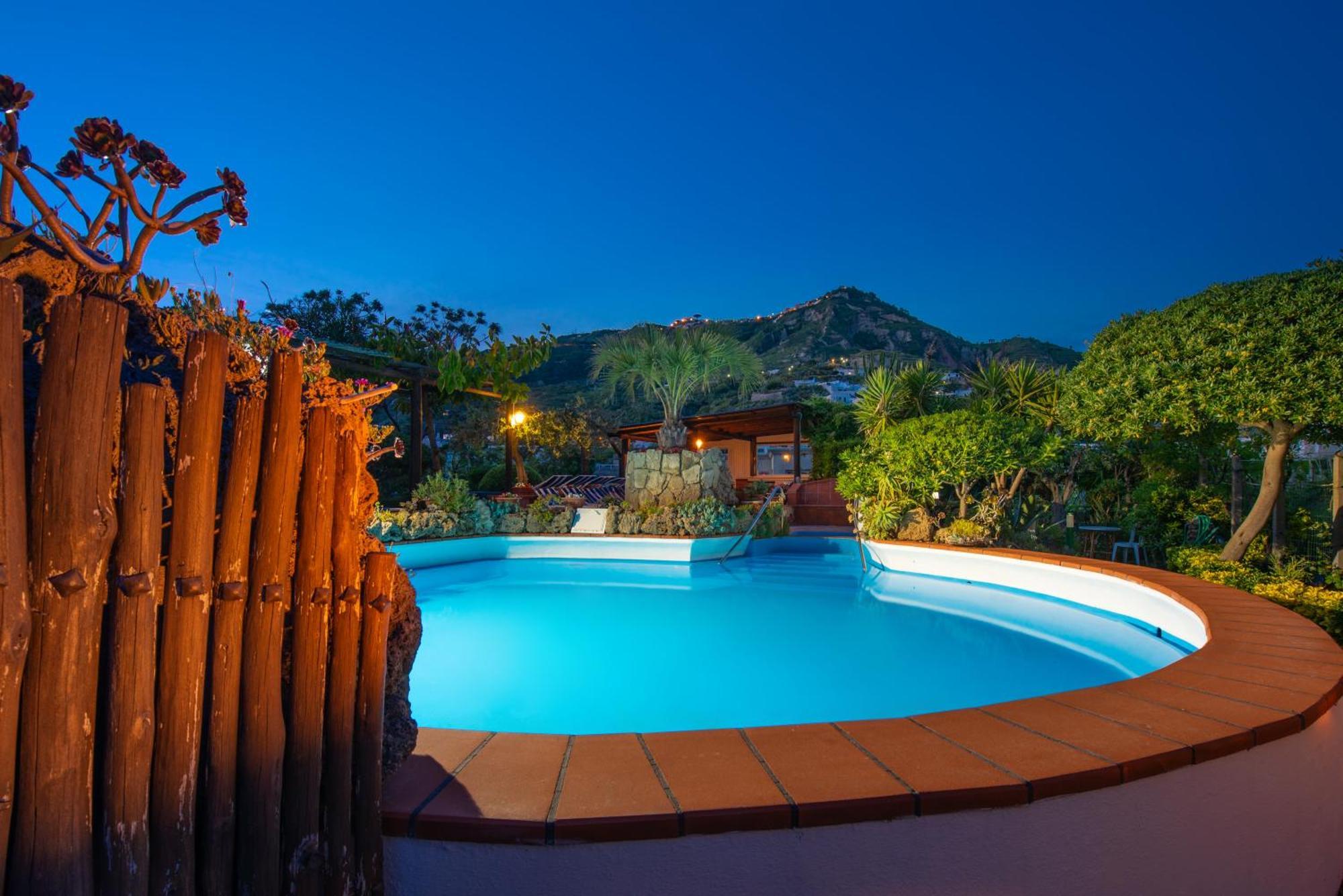 Hotel Villa Sirena Sant'Angelo  Eksteriør billede