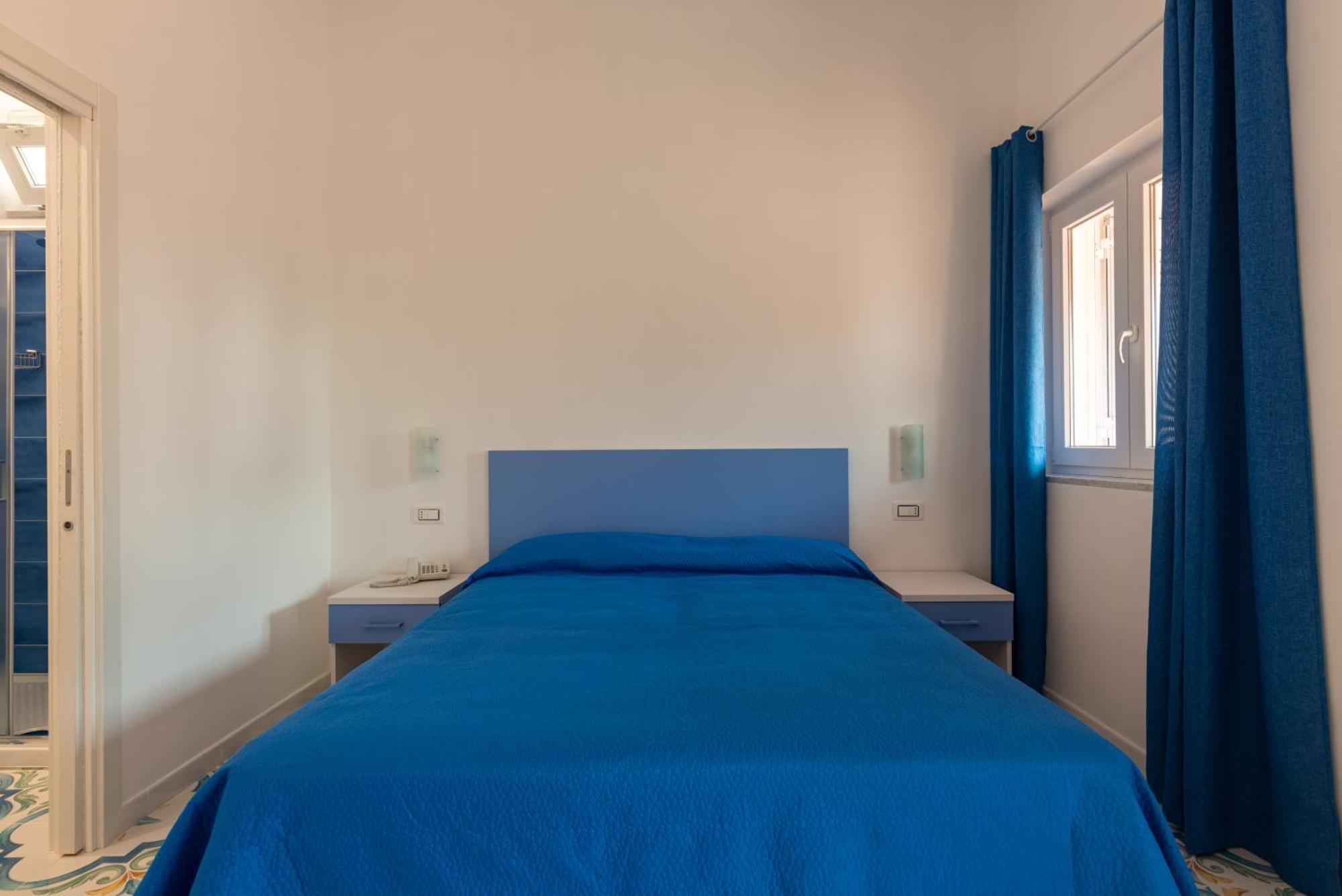 Hotel Villa Sirena Sant'Angelo  Eksteriør billede